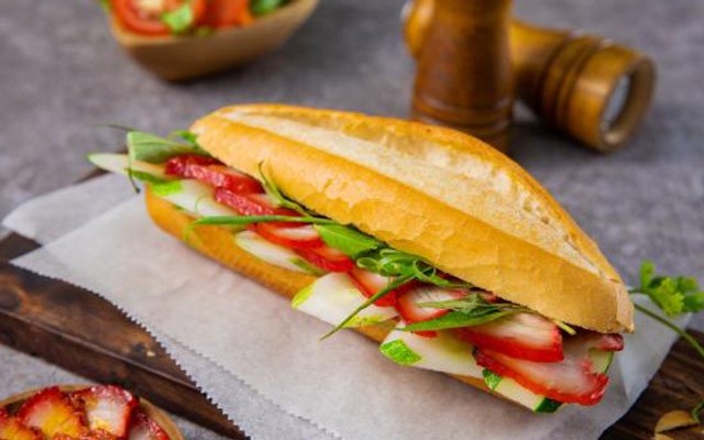 Bánh Mì V+ – Minh Khai