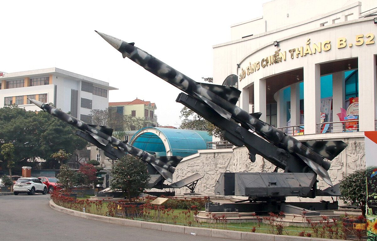 Góc tham quan khác tại Bảo tàng Chiến thắng B-52