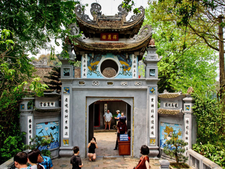Đền Ngọc Sơn