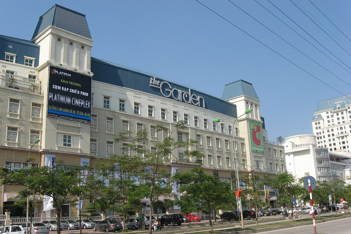 Góc tham quan khác tại The Garden Shopping Center