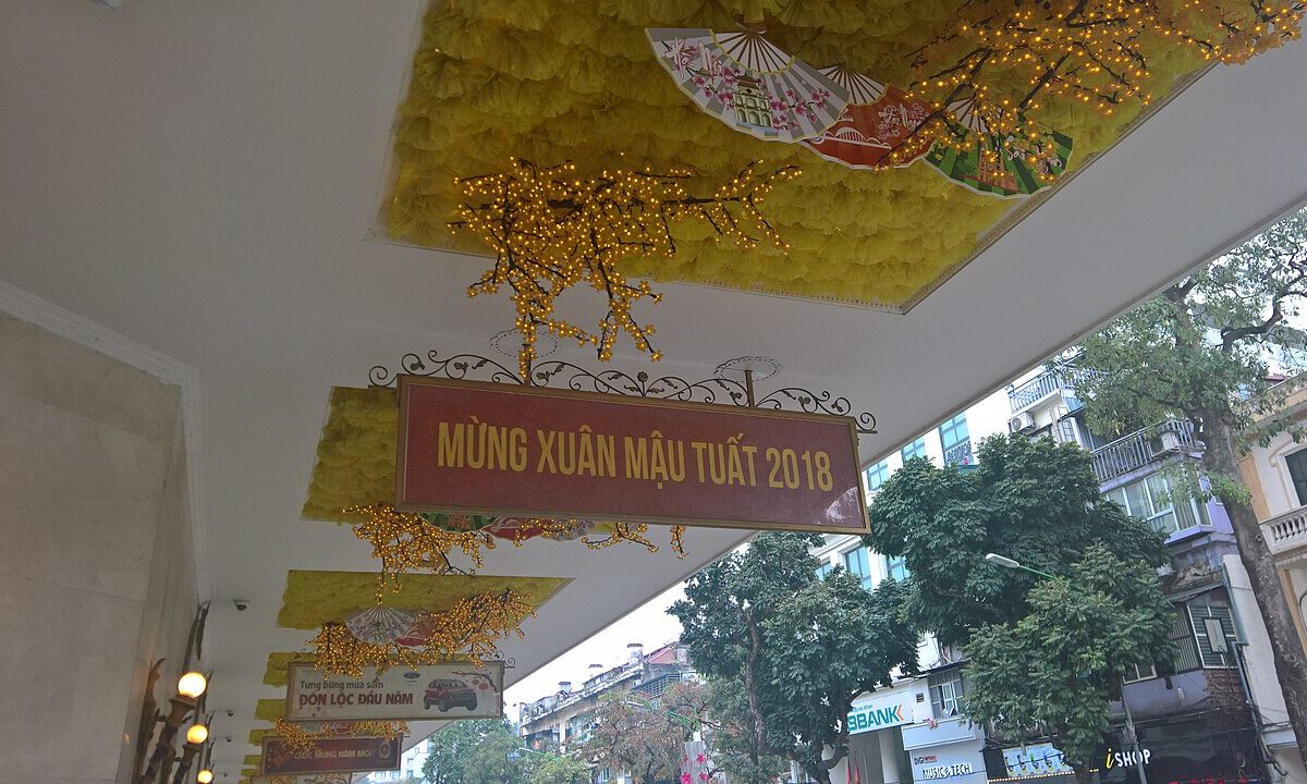 Góc tham quan khác tại Tràng Tiền Plaza